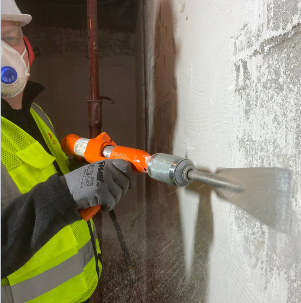 Should I use Manual, Electric or Pneumatic Flooring Removal Tools?