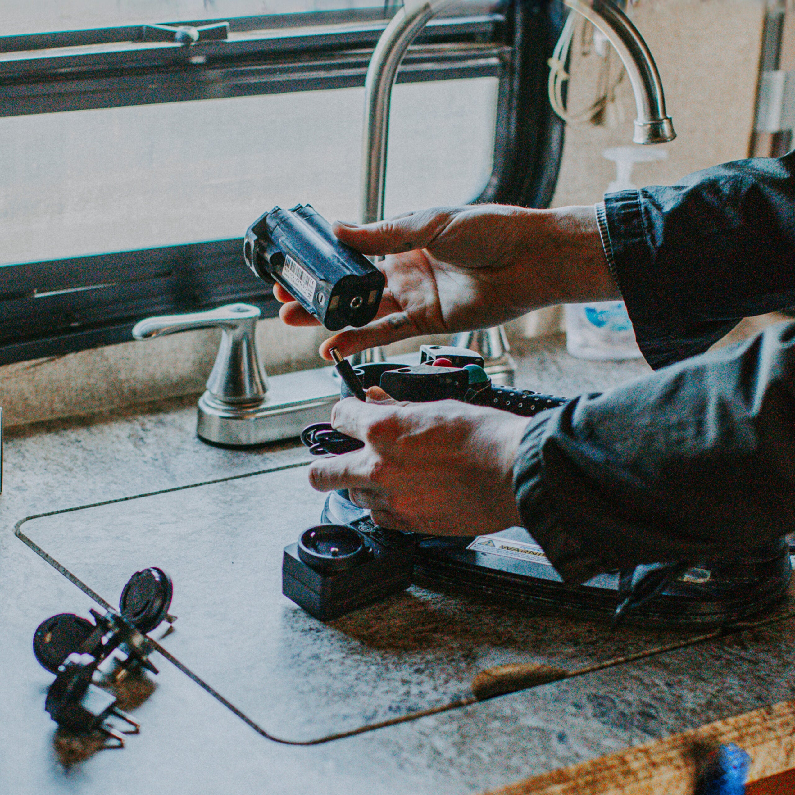 Adaptateur international Eddy – Chargeur GRABO